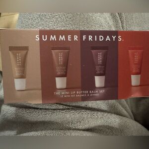 Mini summer fridays lip balm set